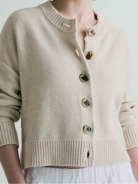 Quince Organic Cotton Speckled Beige Cropped Large Button Cardigan Women S